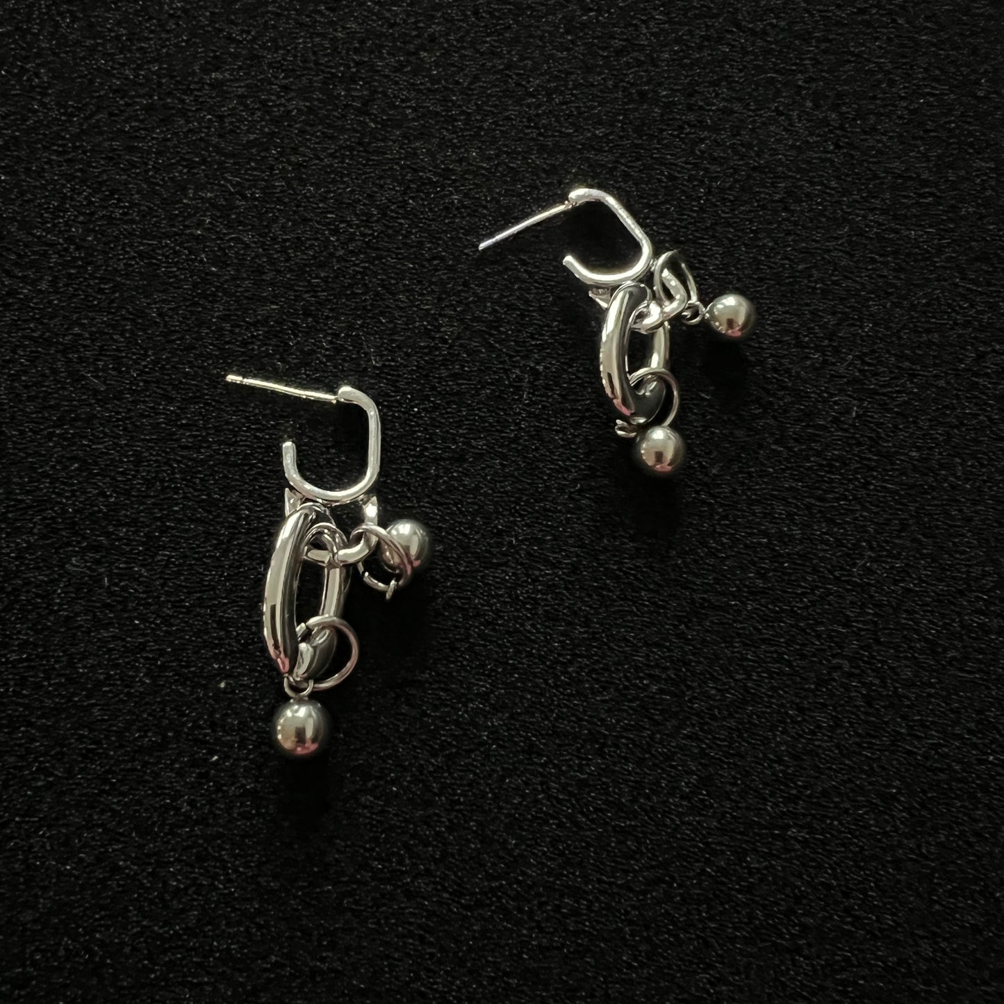 925 Silver Studs With Circle & Beads Earrings